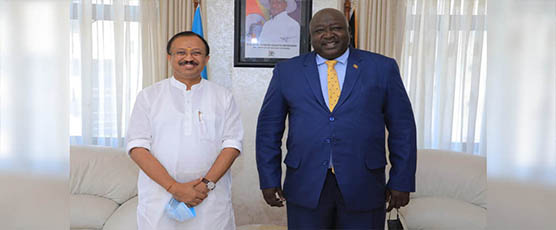 Minister of State for External Affairs, Shri V. Muraleedharan meets H.E.Henry Okello Oryem, MoS Foreign Affairs of Uganda